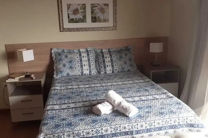 Room 2 of 11