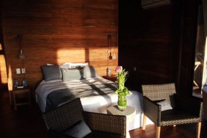 Room 16 of 30