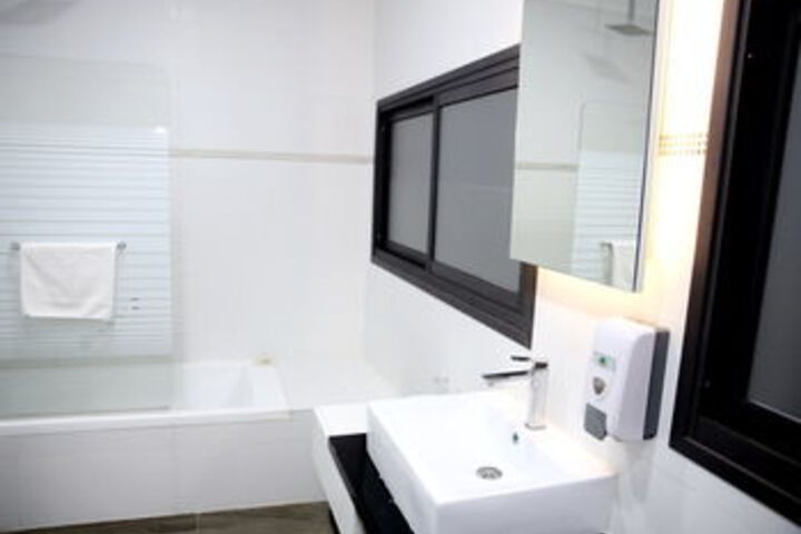 Room 5 of 46