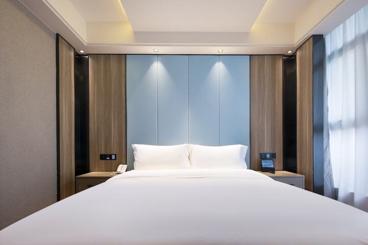 Room 7 of 21