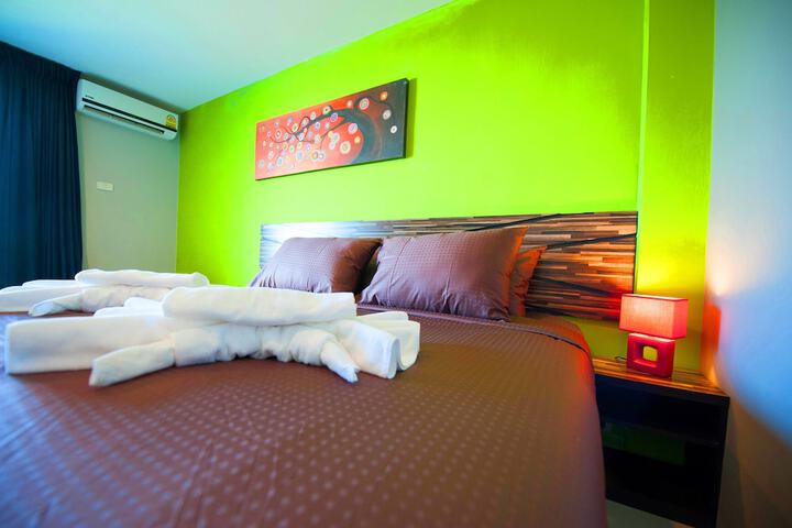 Room 30 of 91