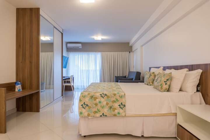 Room 16 of 62
