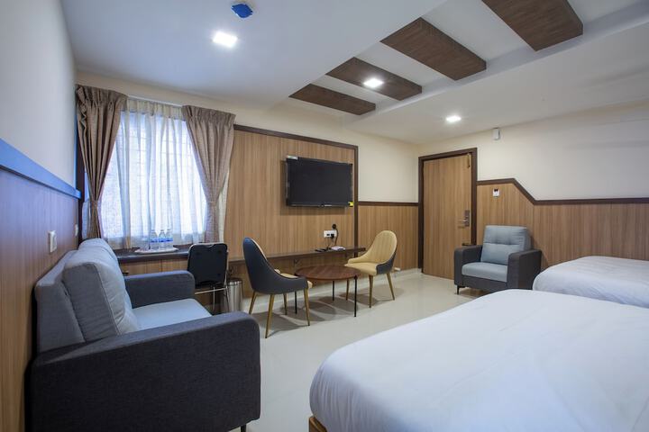 Room 7 of 50
