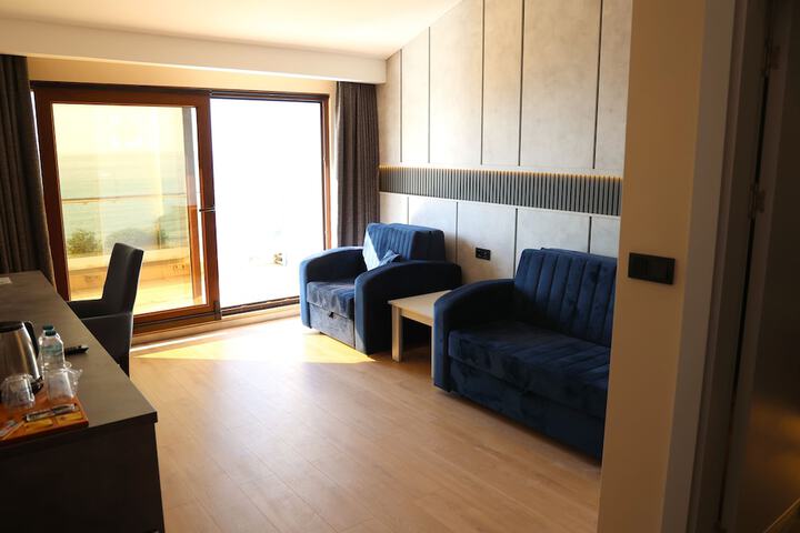 Room 56 of 108