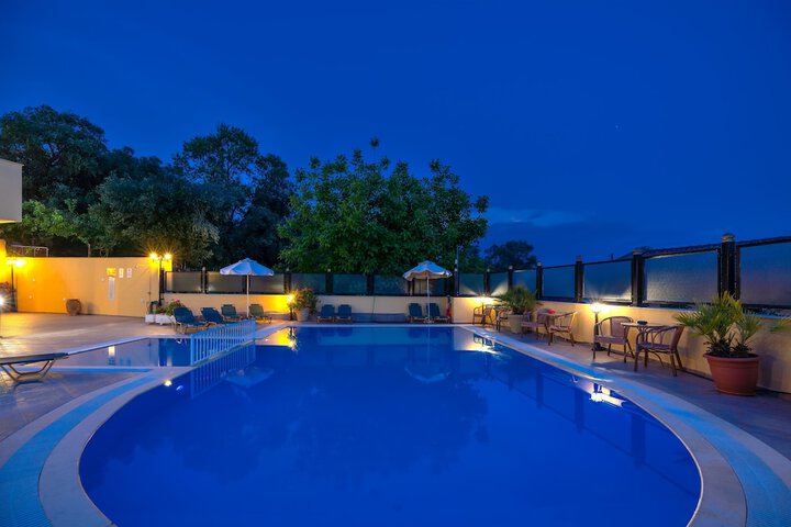 Pool 48 of 117