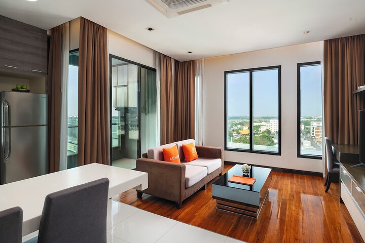 Room 5 of 39