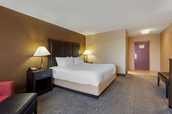 Room 26 of 60