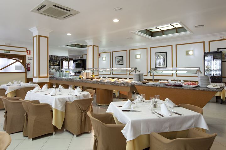 Dining 50 of 67