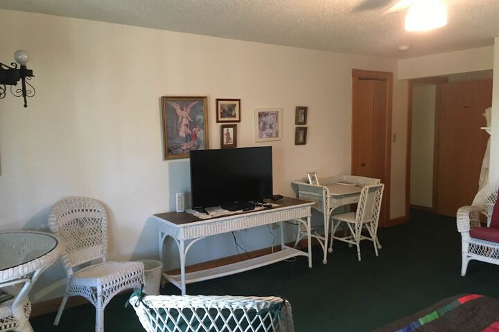 Room 5 of 67