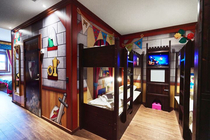 Room 19 of 54