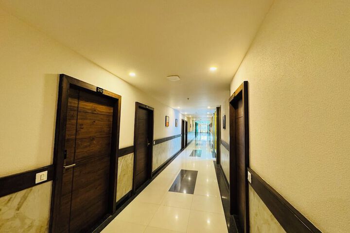 Hotel Interior 6 of 39