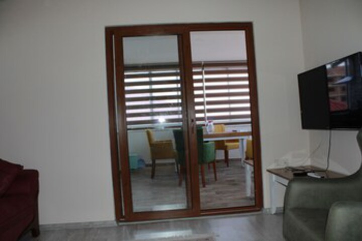 Room 17 of 30