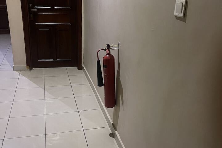 Room 11 of 25