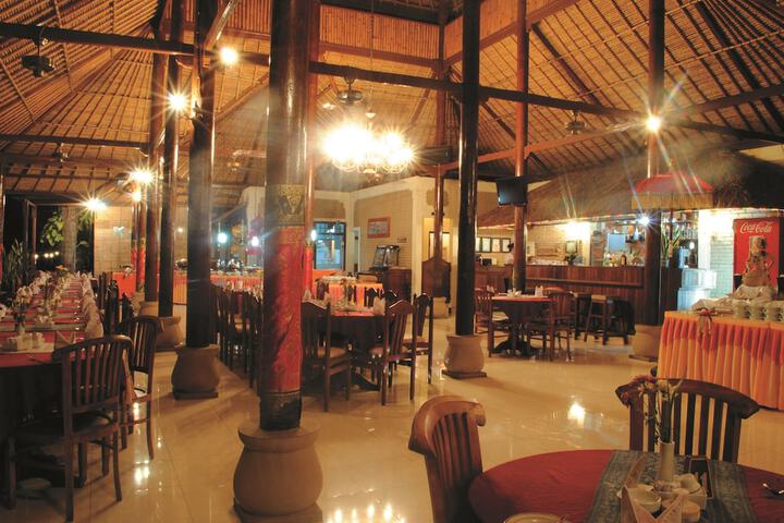 Dining Photos