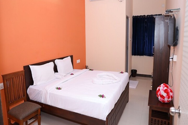 Room 10 of 22