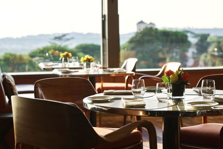 Dining 82 of 101