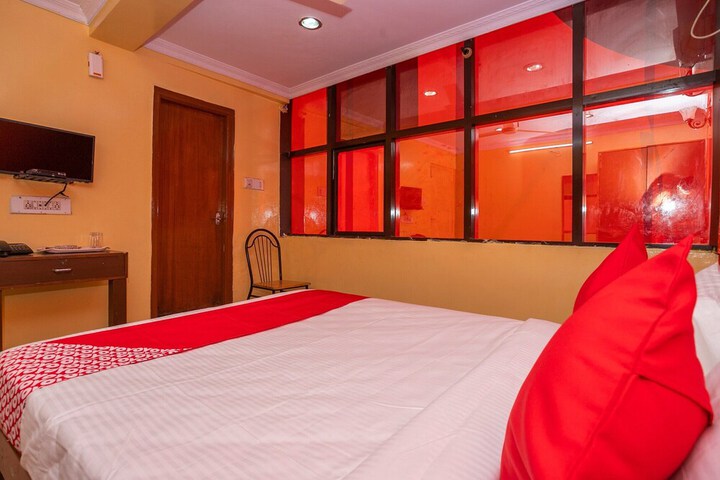 Room 16 of 22