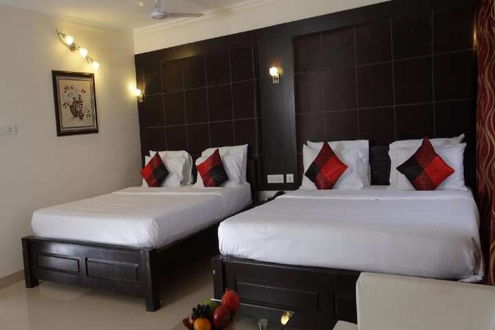 Room 4 of 14