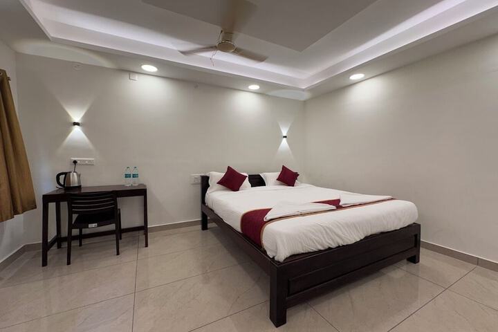 Room 4 of 39