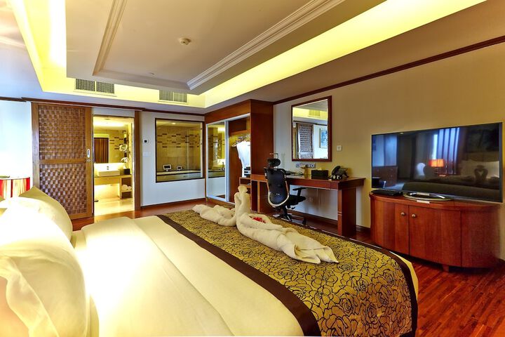 Room 17 of 64