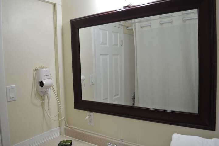 Room 17 of 20