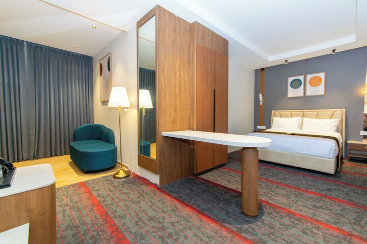 Room 22 of 45
