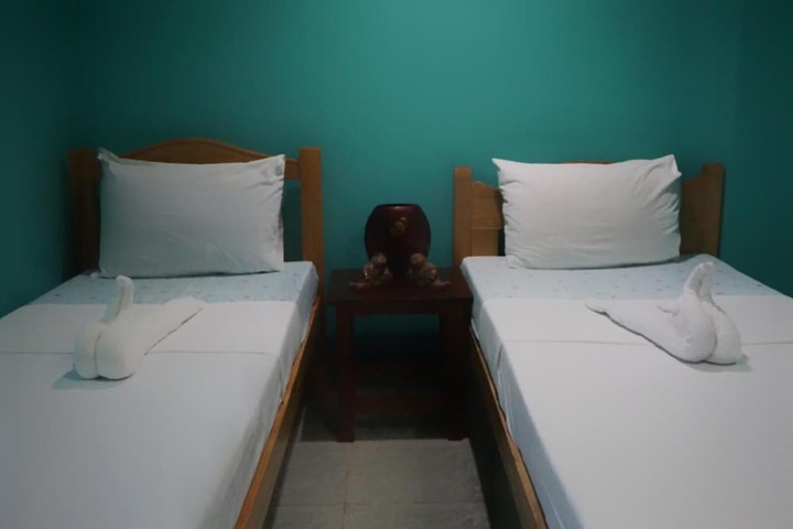 Room 19 of 59