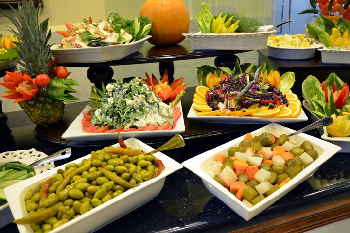 Dining 72 of 110