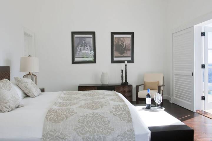 Room 8 of 268