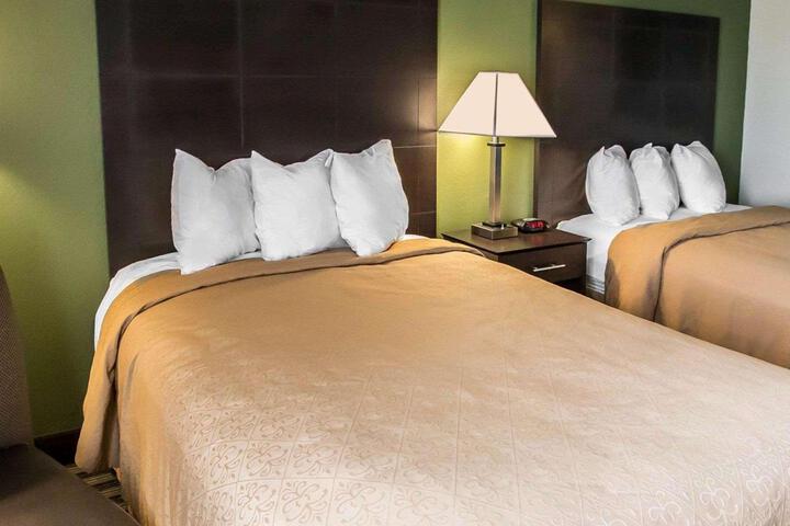 Double Accessible King Size Bed (4 of 4)