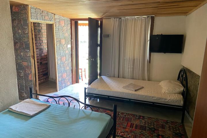 Room 109 of 263