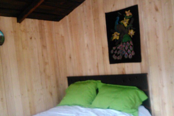 Room 15 of 173