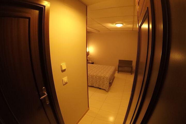Room 21 of 67