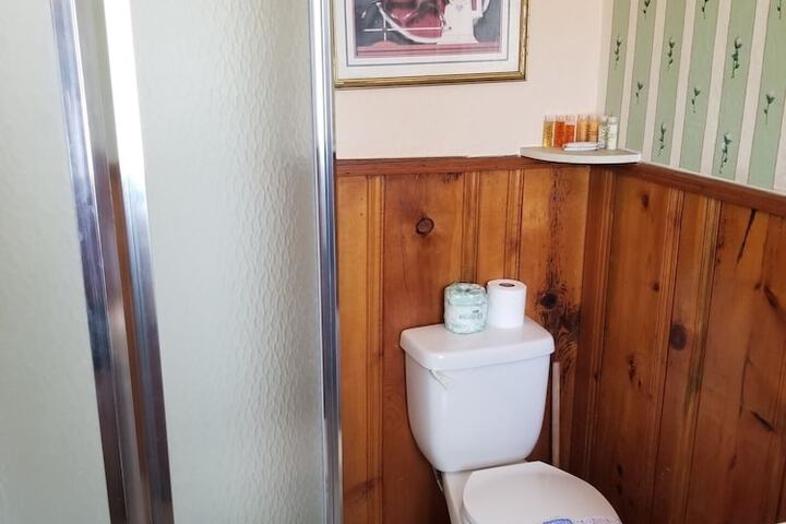 Room 98 of 149
