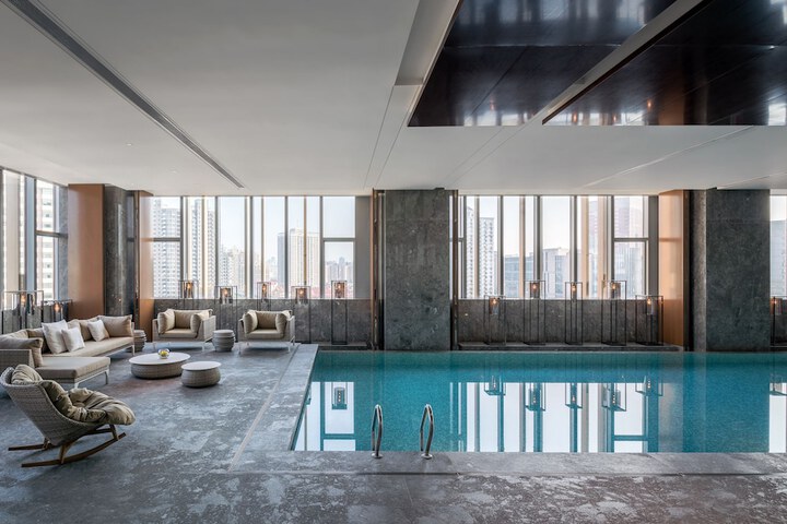 Pool 27 of 48