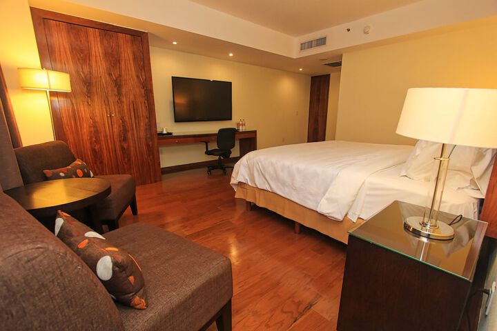 Room 46 of 150