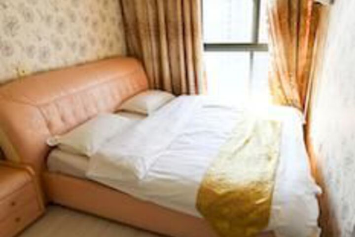 Room 48 of 93