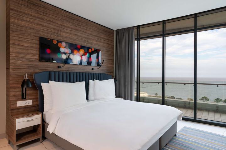 Room 49 of 309