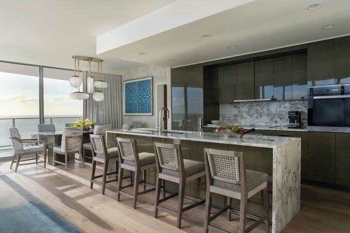 Private kitchen