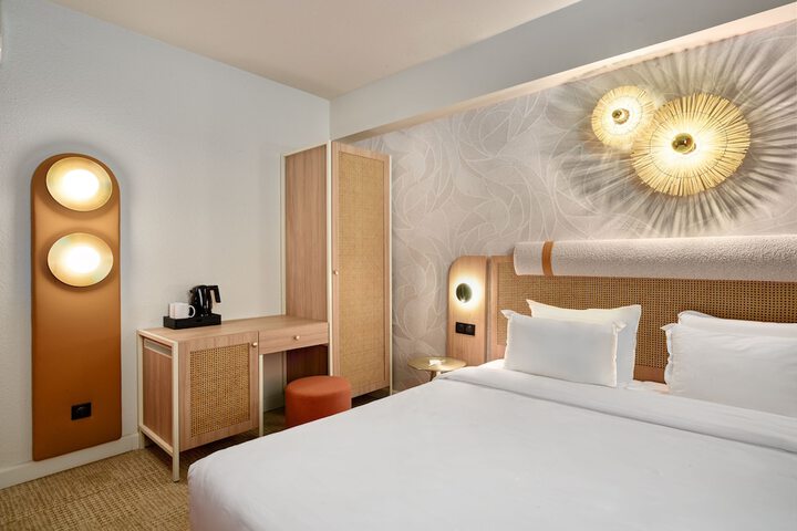 Room 36 of 105