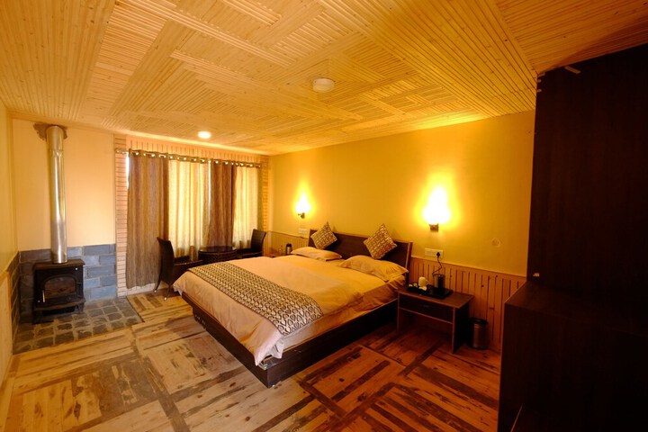 Room 10 of 44