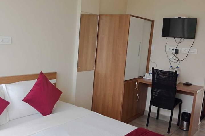 Room 20 of 96