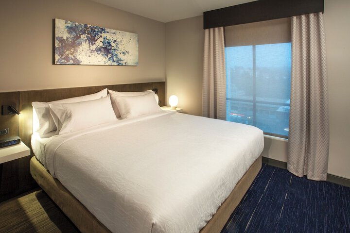 Room 13 of 46