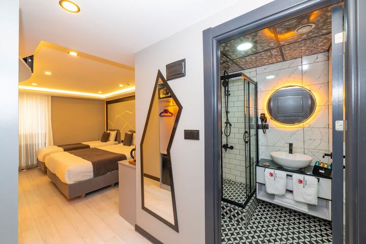 Room 14 of 41