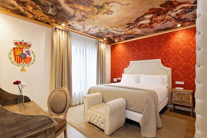 Room 42 of 83