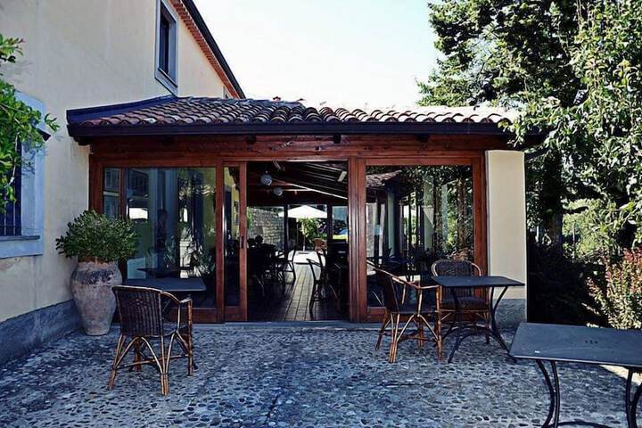 Terrace/Patio 35 of 41
