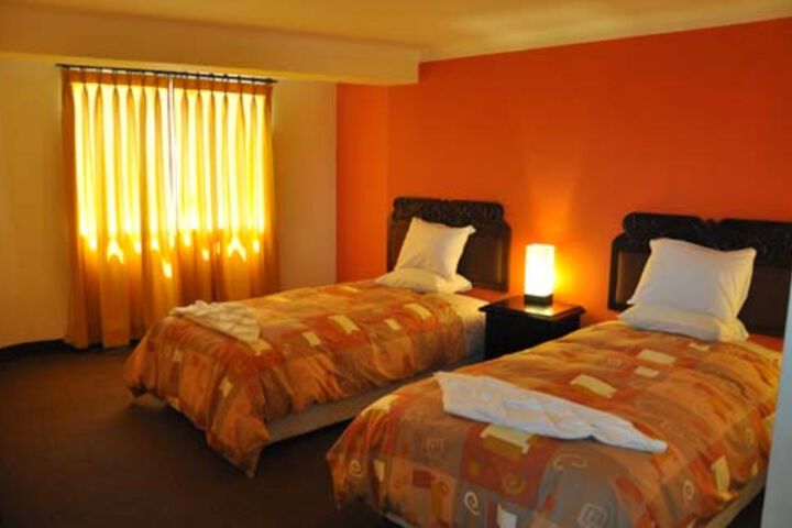 Room 10 of 21