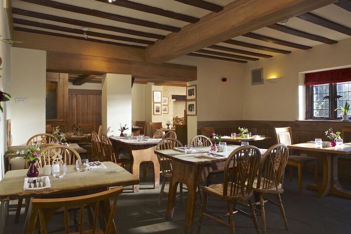 Dining 60 of 87