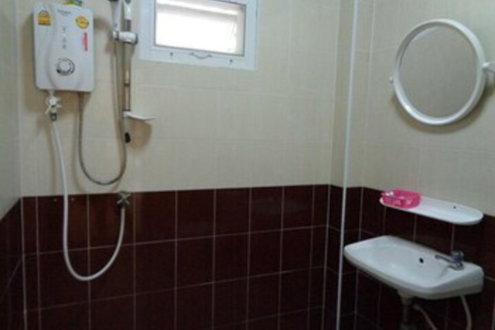 Room 2 of 24