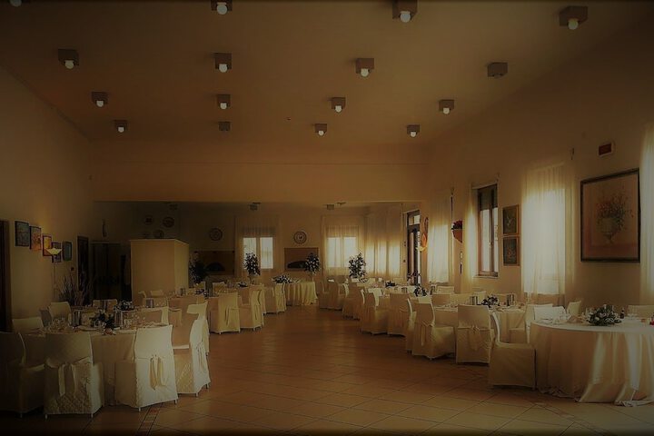Dining 17 of 42
